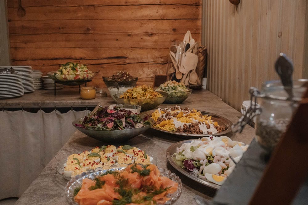 Saarijärven Ruustinnan noutopöytä